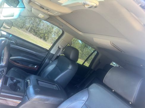 Used 2018 GMC Yukon SLT w/ Open Road Package image 7