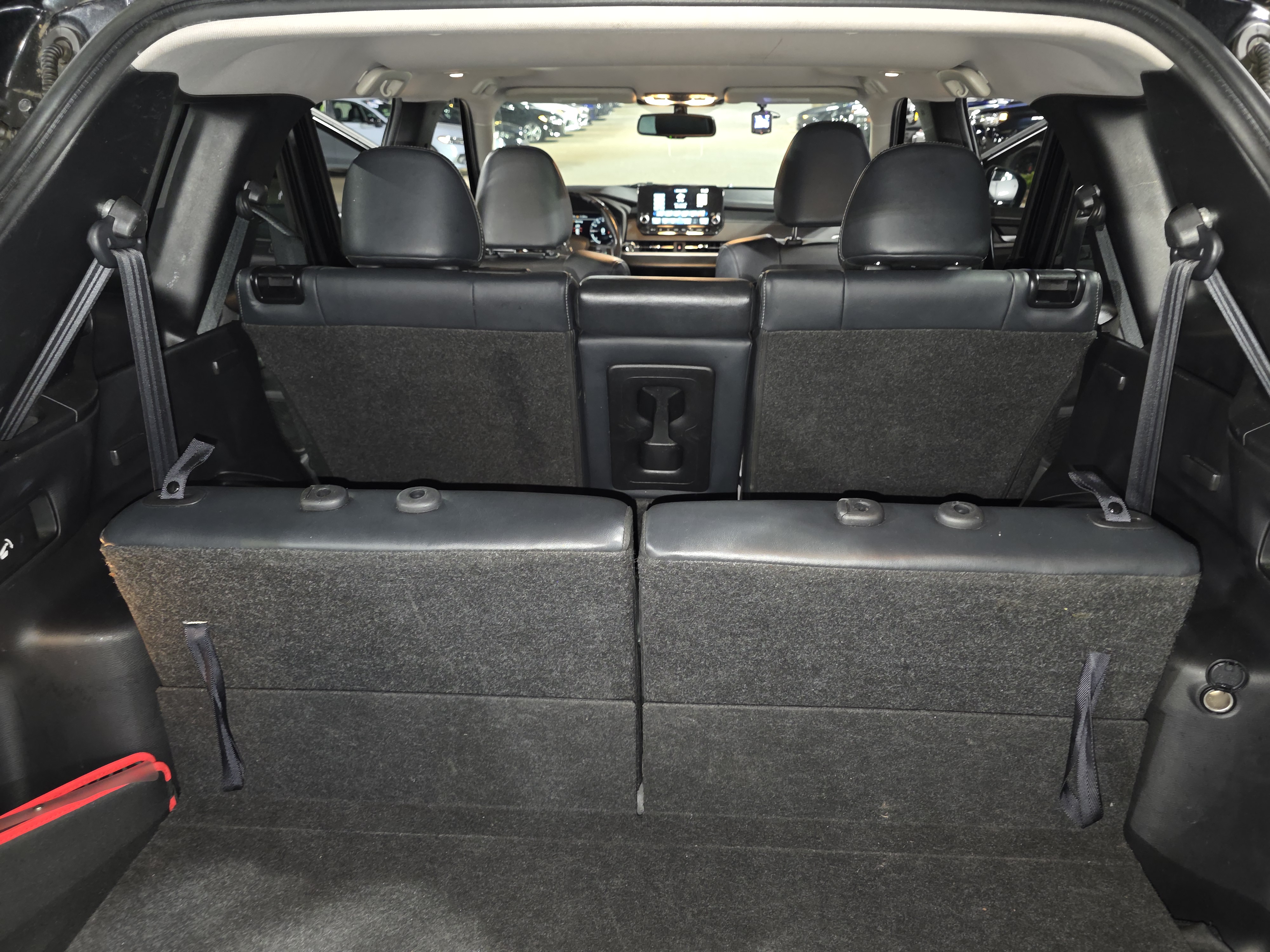 Used 2022 Mitsubishi Outlander SEL Black Edition FWD image 16