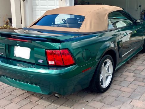 Used 2001 Ford Mustang GT RWD image 12
