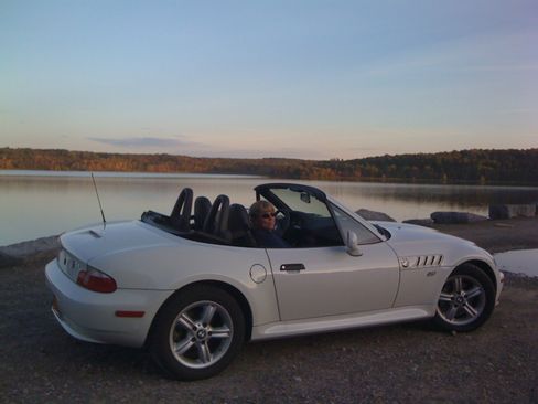 Used 2000 BMW Z3 2.5i image 13