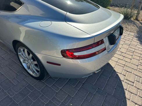 Used 2005 Aston Martin DB9 Coupe RWD image 4