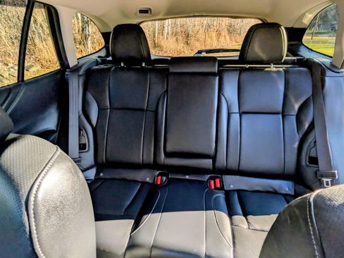 Used 2024 Subaru Outback Touring XT image 8