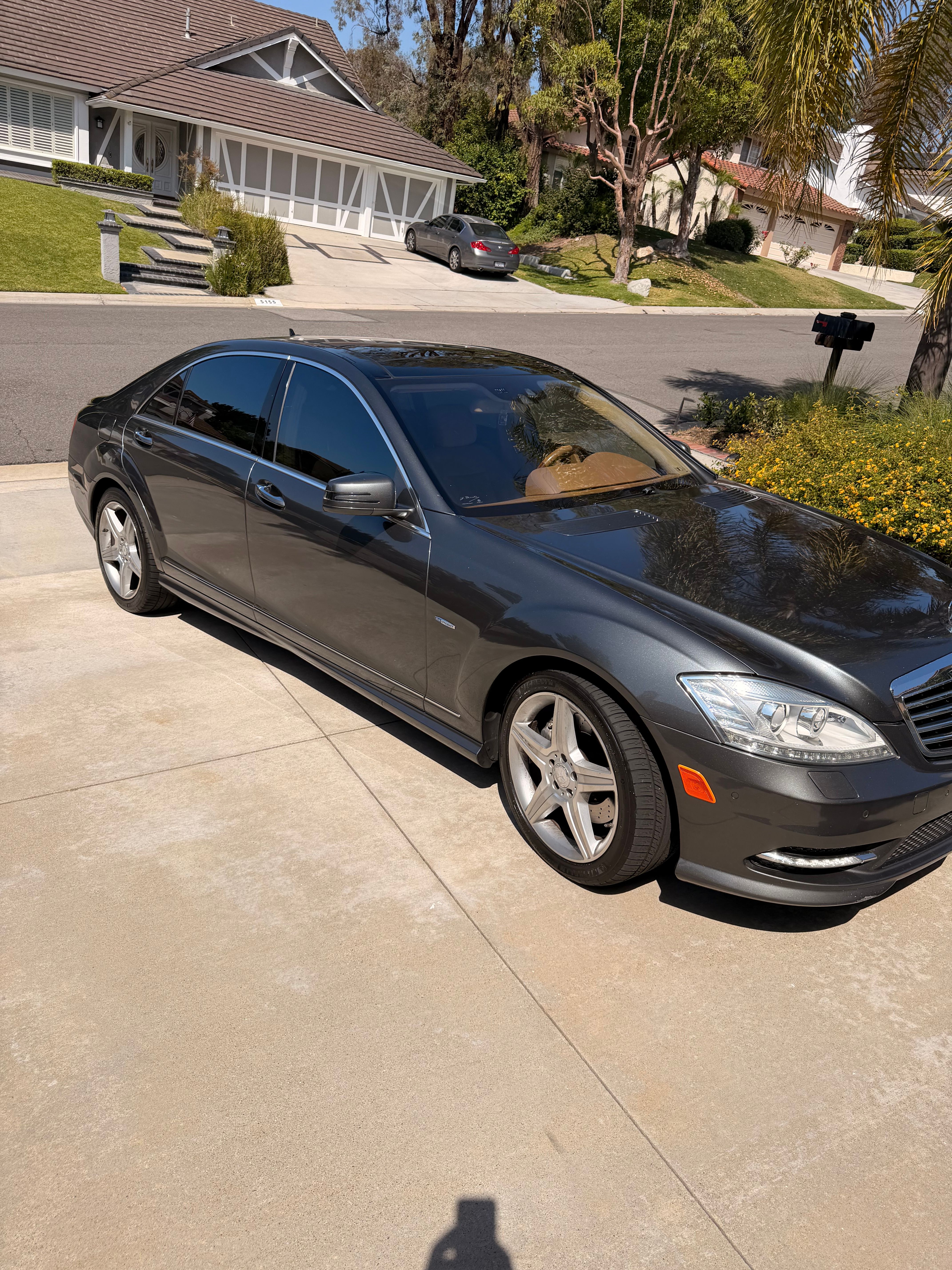 Used 2010 Mercedes-Benz S 400 image 2