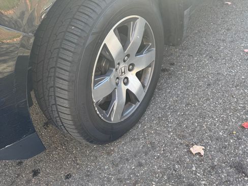 Used 2013 Honda Pilot Touring image 12