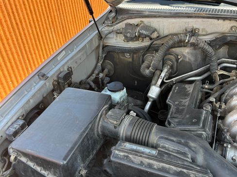 Used 2001 Toyota Land Cruiser AWD/4WD image 13