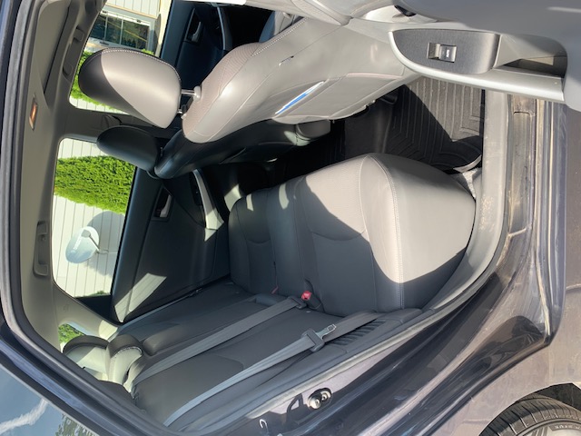 Used 2011 Toyota Prius Four w/ Solar Roof Pkg FWD image 6