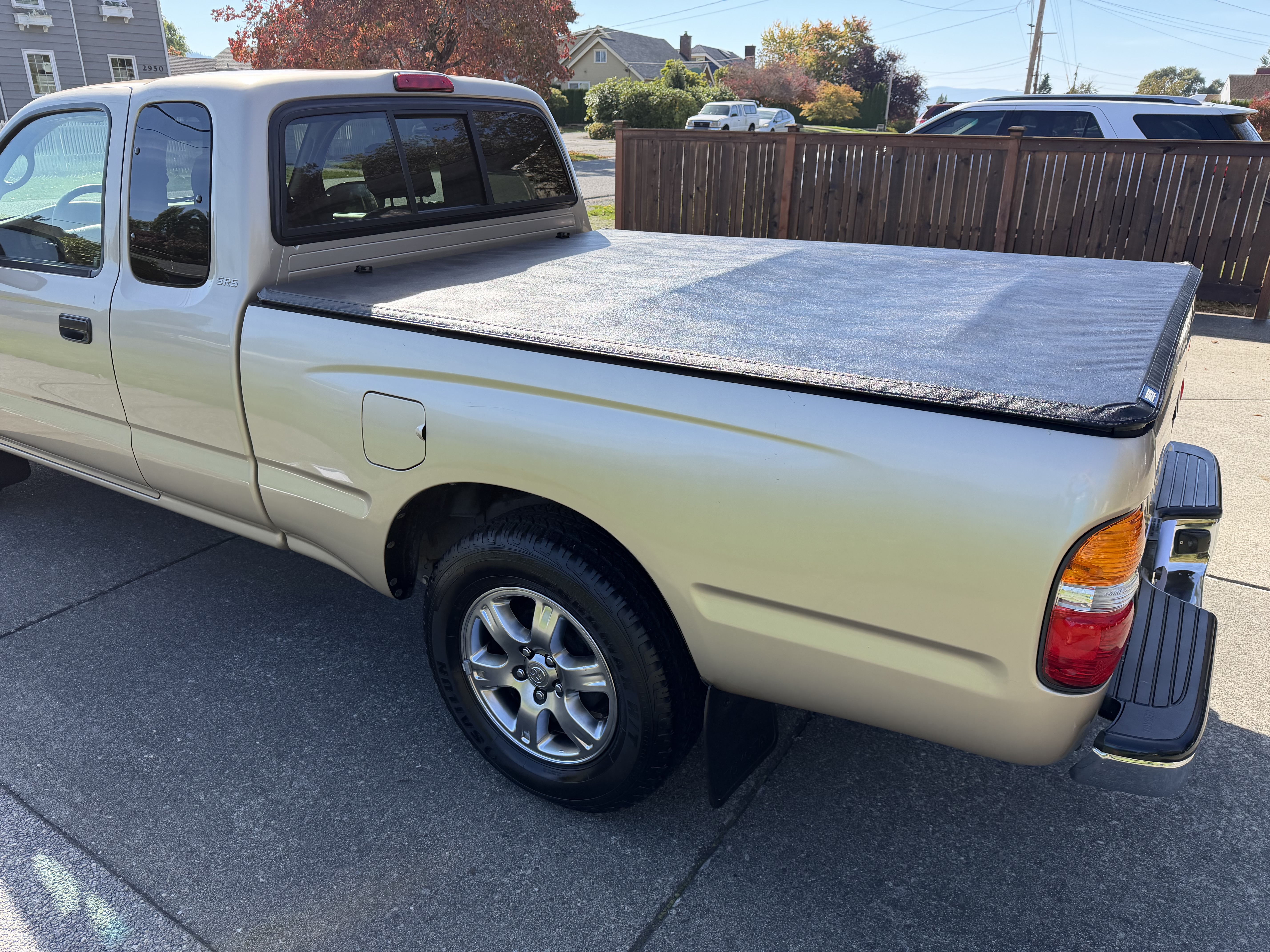 Used 2004 Toyota Tacoma 2WD Xtracab image 5