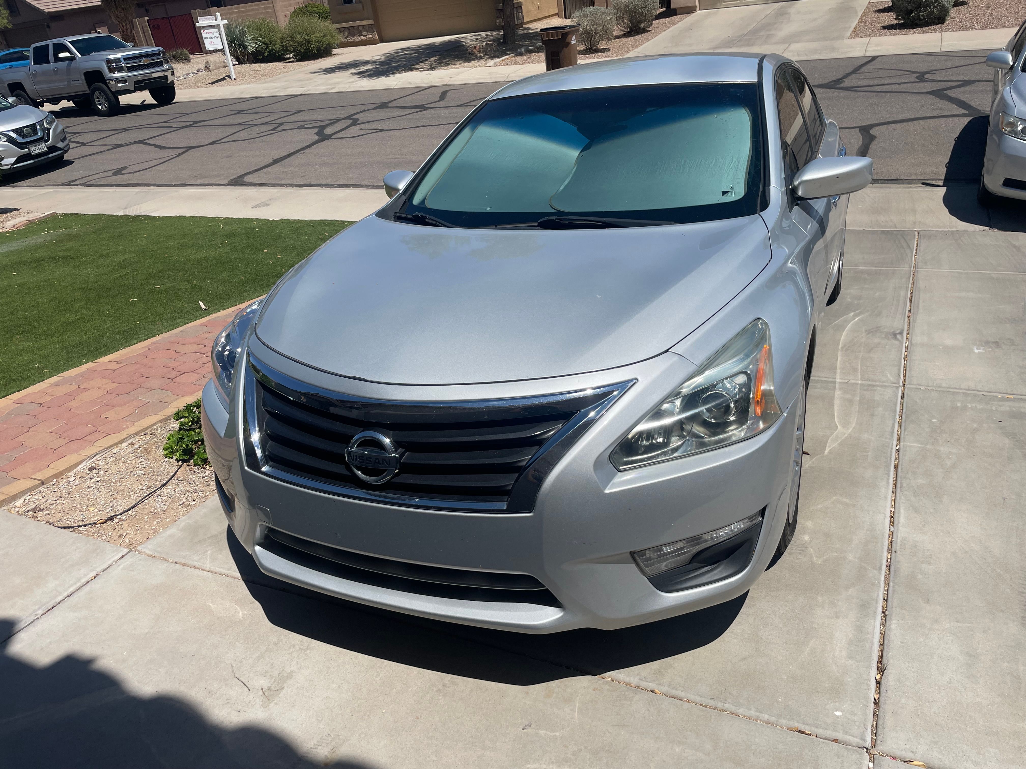 Used 2015 Nissan Altima 2.5 S w/ Power Driver Seat Package FWD image 2