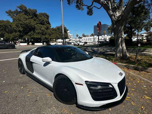 Used 2014 Audi R8 V8 image 6