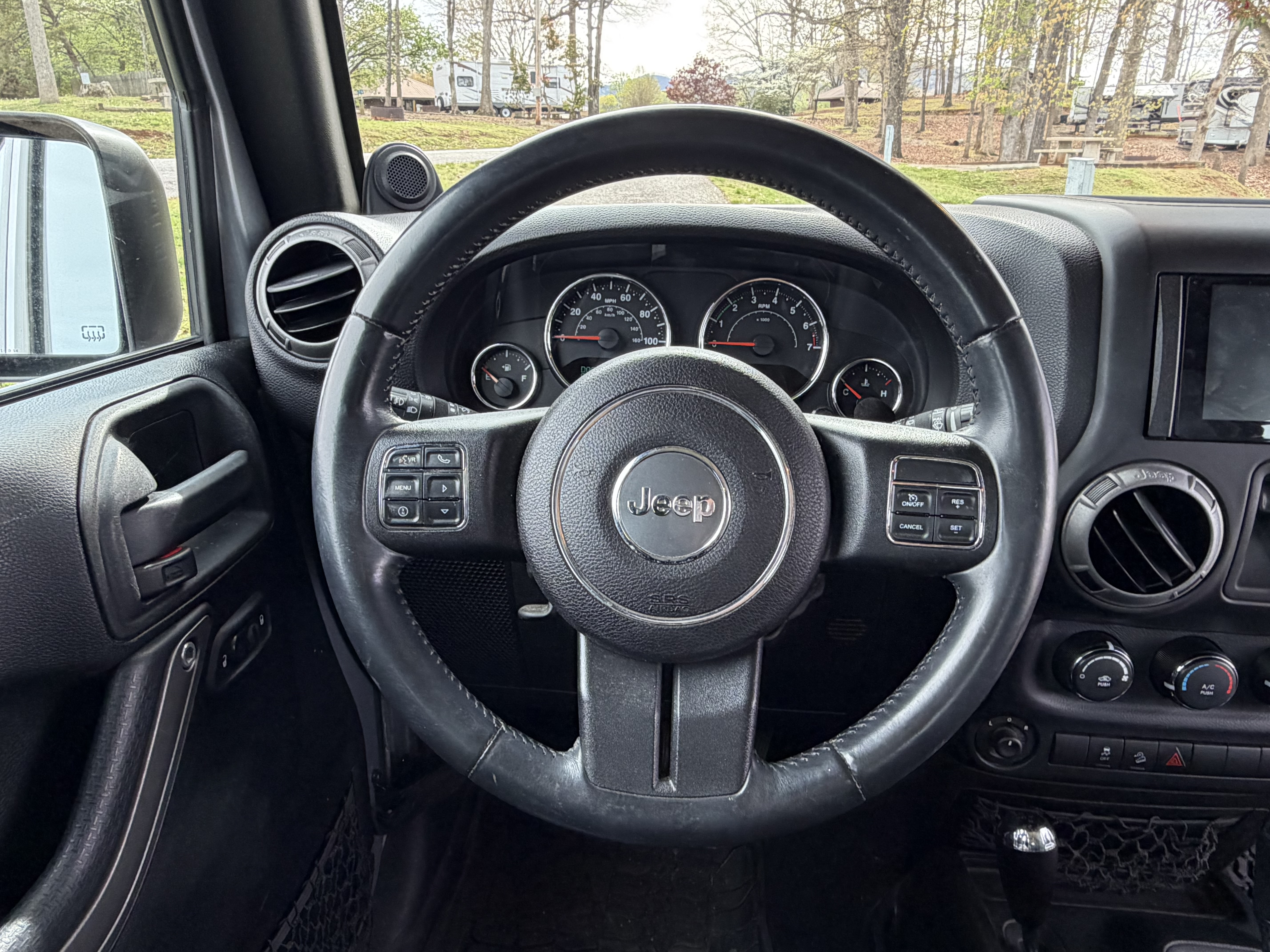 Used 2014 Jeep Wrangler Sport w/ Quick Order Package 24S AWD/4WD image 13