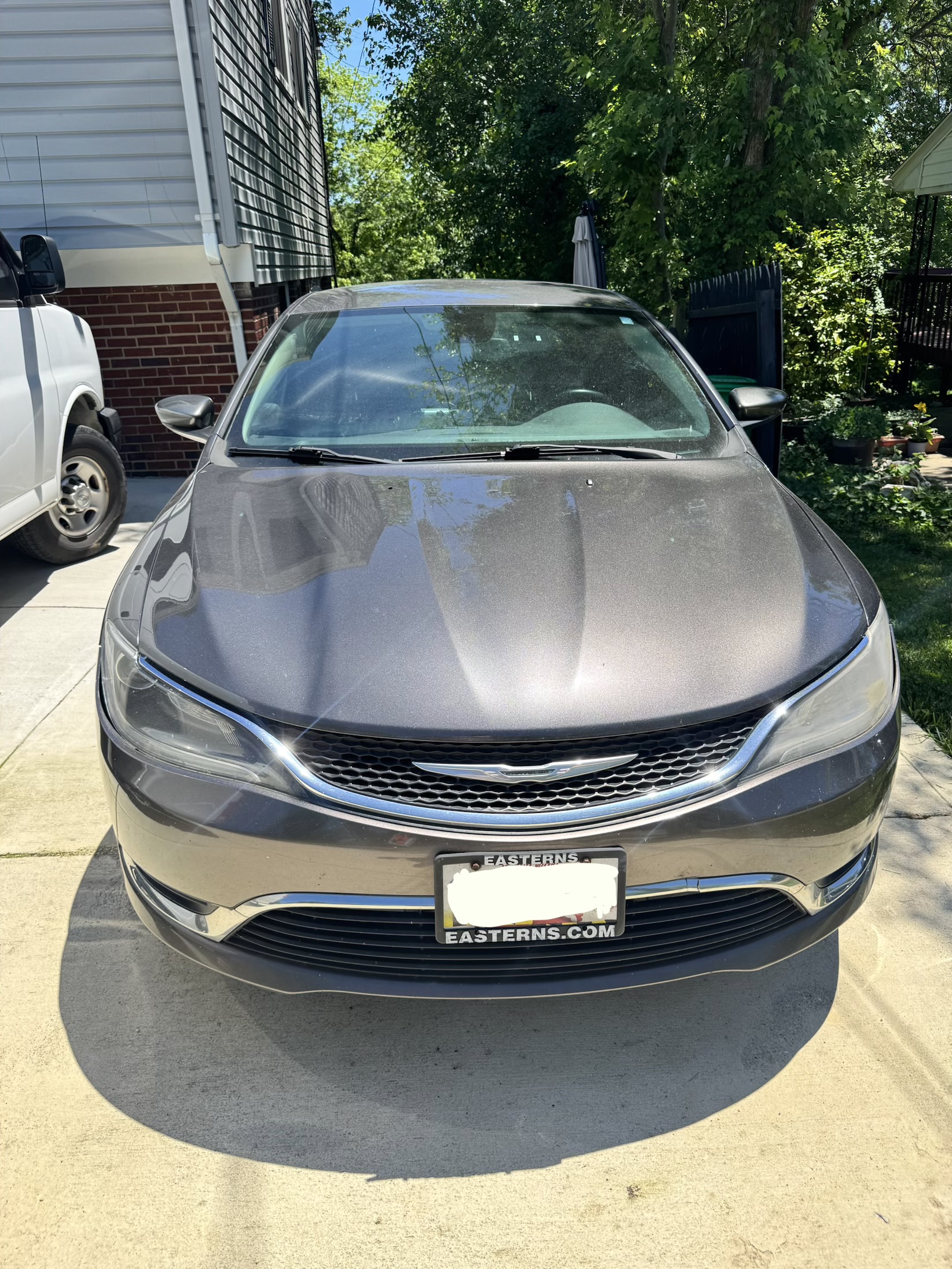 Used 2015 Chrysler 200 Limited w/ Convenience Group FWD image 2