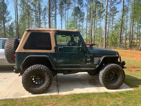 Used 1999 Jeep Wrangler Sahara image 4