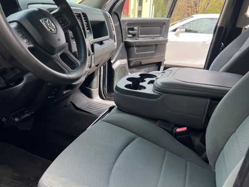 Used 2013 RAM 1500 Express image 8