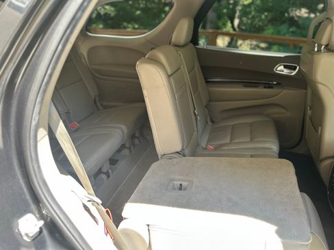 Used 2011 Dodge Durango Crew RWD image 24