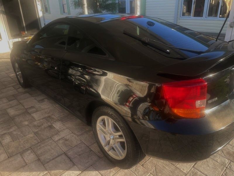 Used 2000 Toyota Celica GT FWD image 6