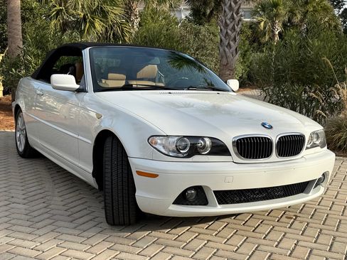 Used 2005 BMW 330Ci Convertible image 4