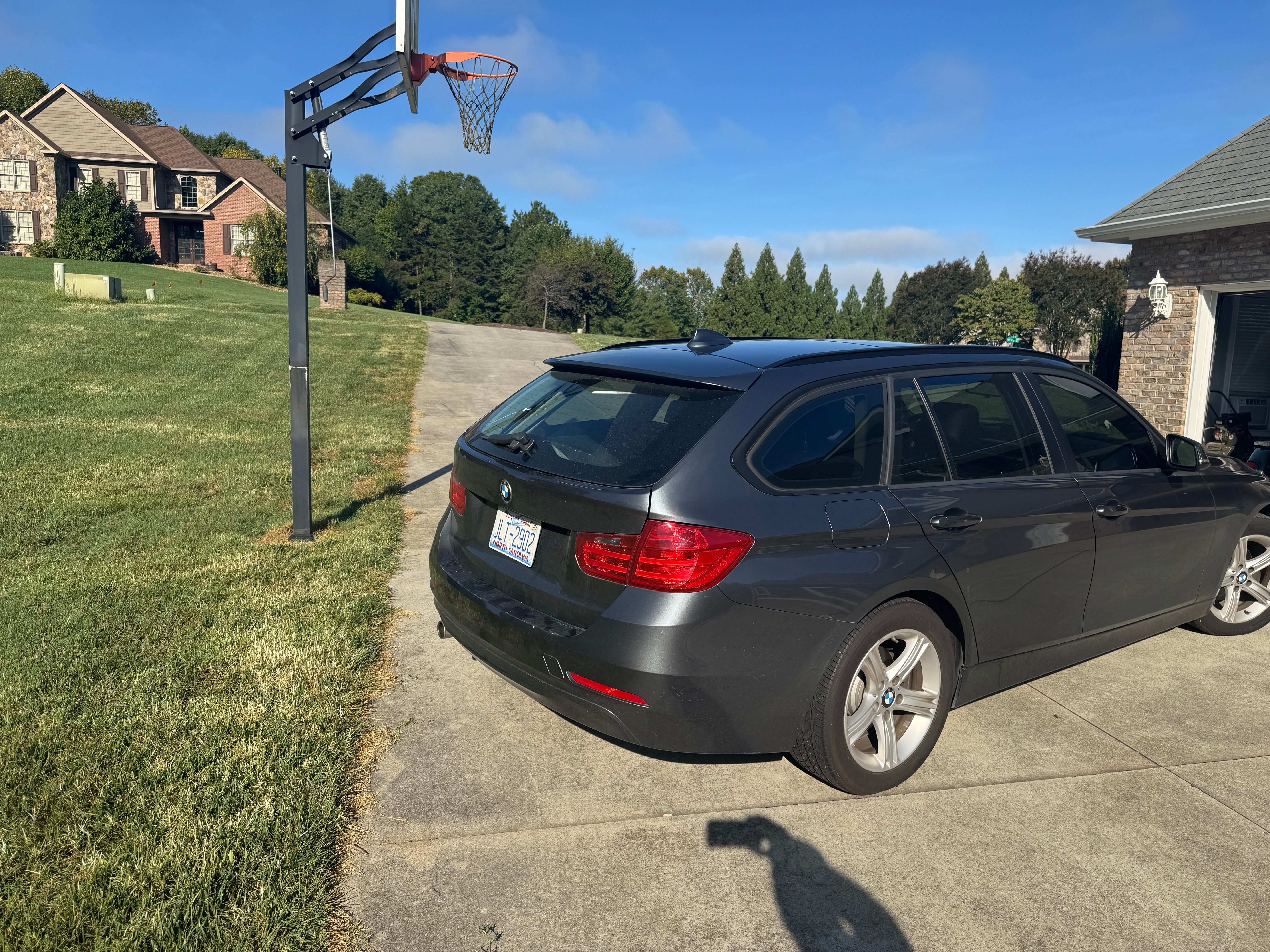 Used 2014 BMW 328d xDrive Wagon AWD/4WD image 12