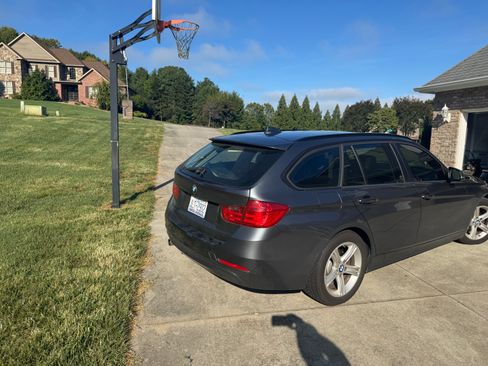 Used 2014 BMW 328d xDrive Wagon AWD/4WD image 12