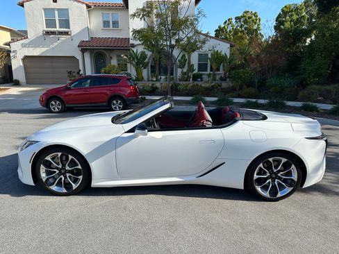 Used 2022 Lexus LC 500 Convertible image 14