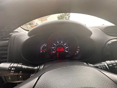 Used 2018 Kia Soul + w/ Audio Package FWD image 11