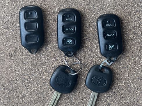 Used 2007 Toyota 4Runner Sport image 25