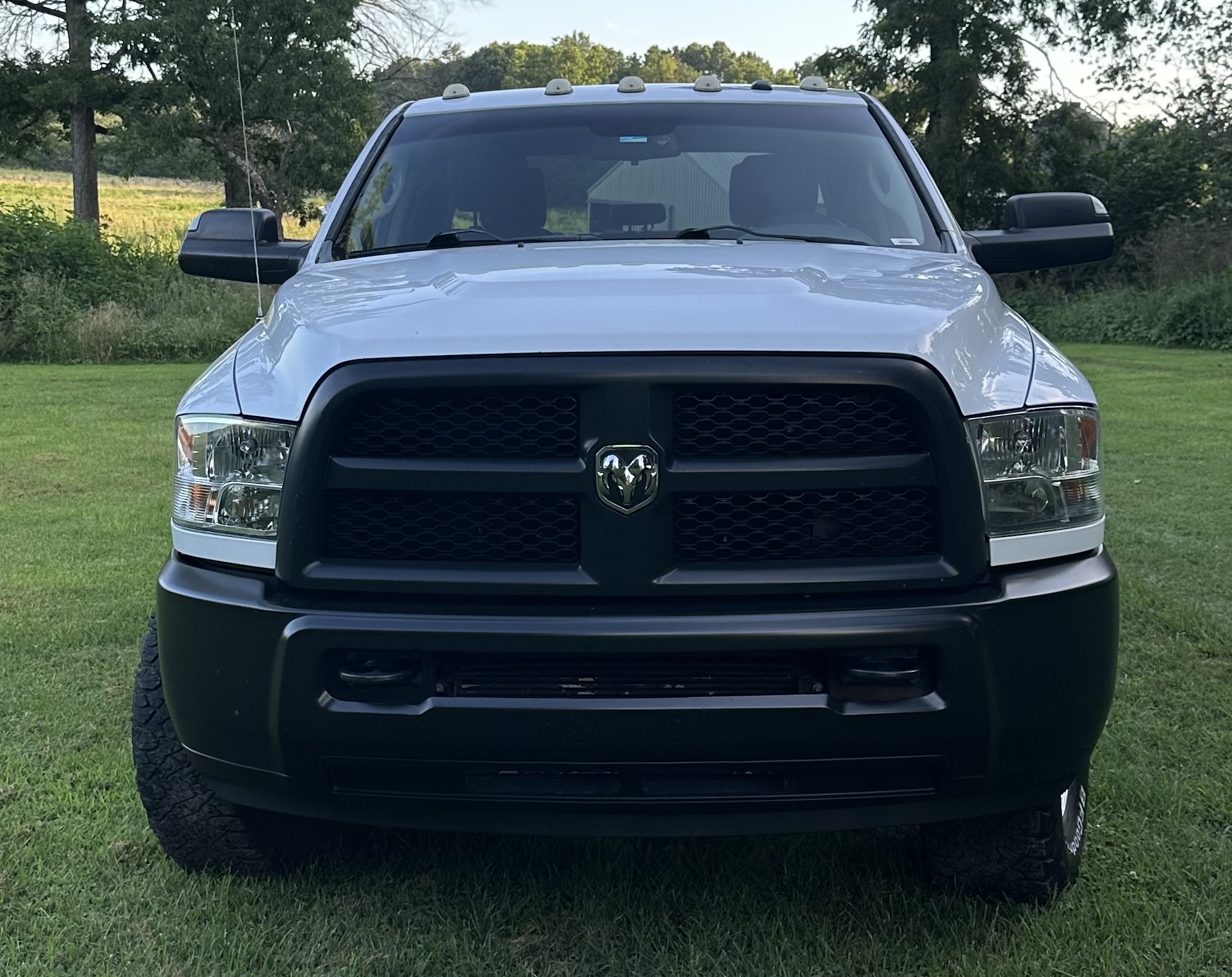 Used 2015 RAM 2500 Tradesman AWD/4WD image 2