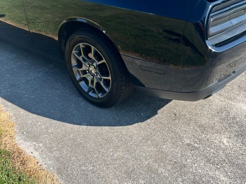 Used 2017 Dodge Challenger GT w/ GT Interior Package image 4