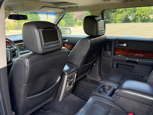 Used 2010 Ford Flex Limited AWD/4WD image 17