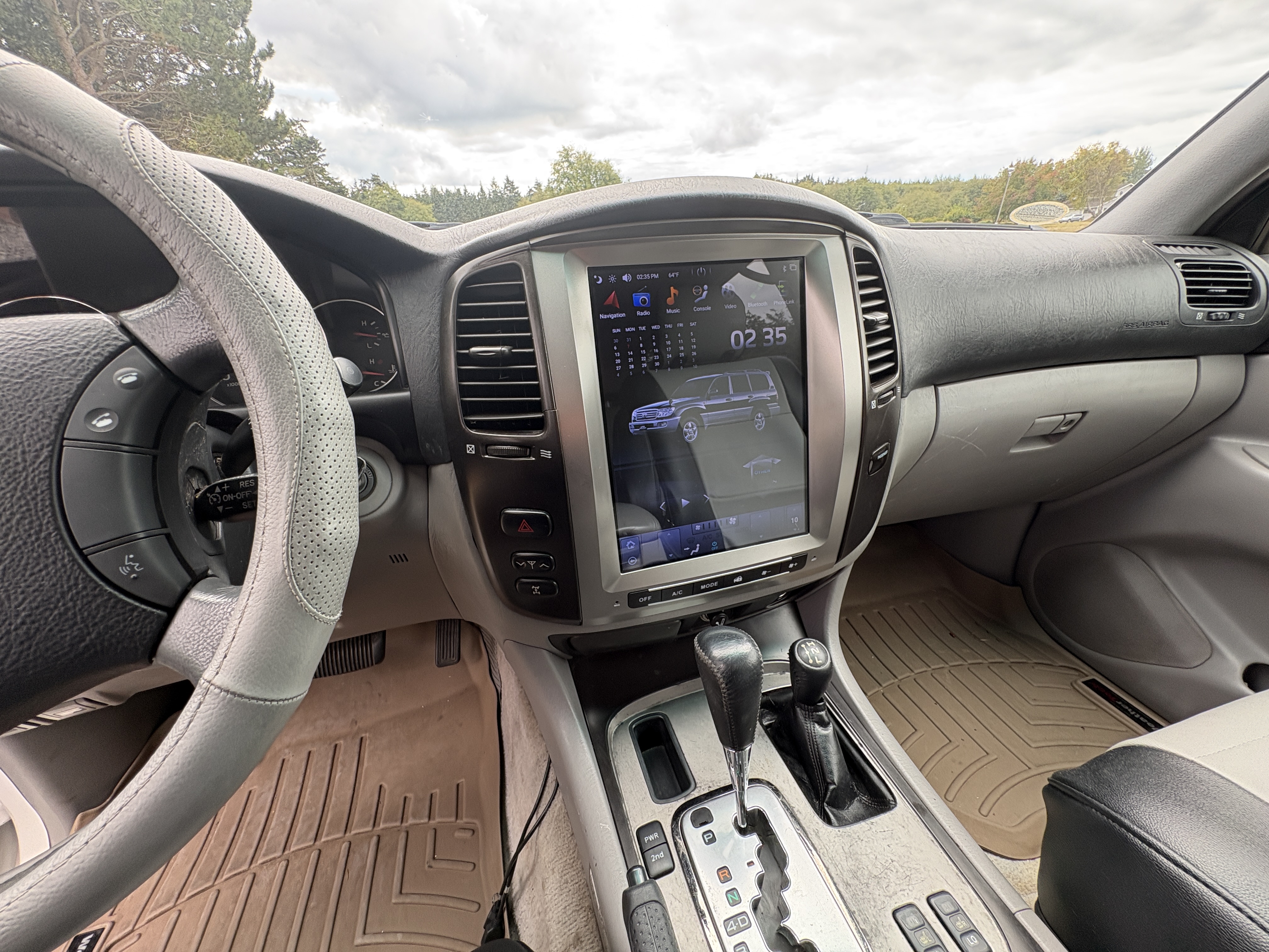 Used 2004 Toyota Land Cruiser AWD/4WD image 15