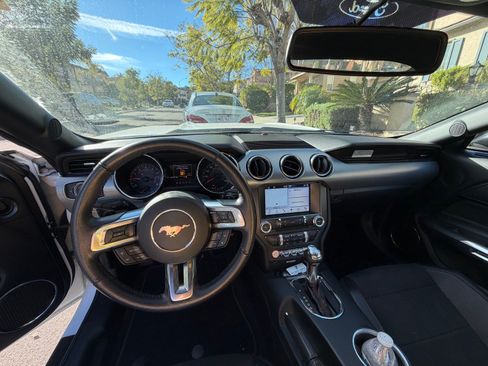 Used 2017 Ford Mustang GT Premium w/ Equipment Group 401A image 6