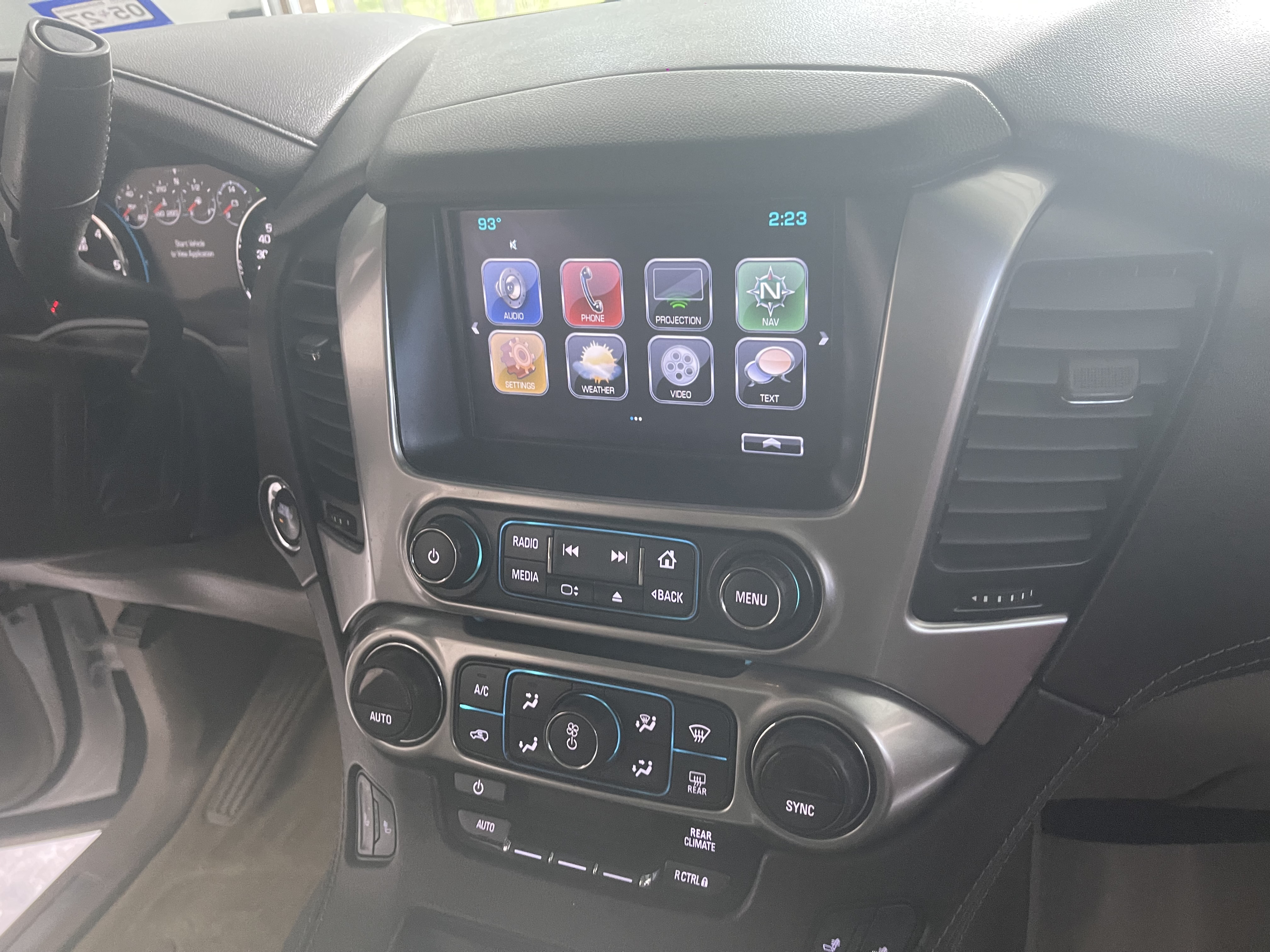 Used 2017 Chevrolet Tahoe LT AWD/4WD image 5