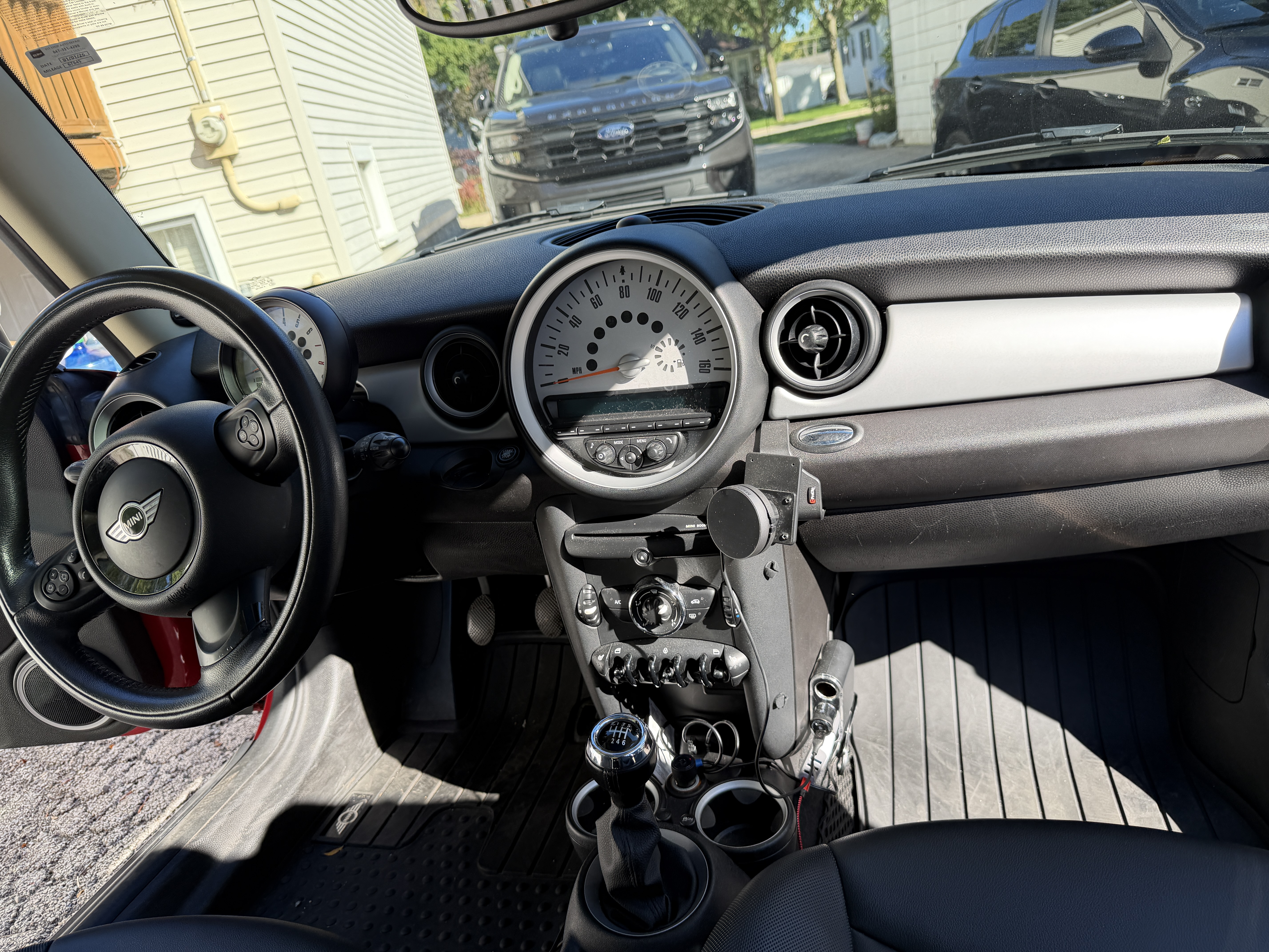 Used 2013 MINI Cooper Clubman FWD image 13