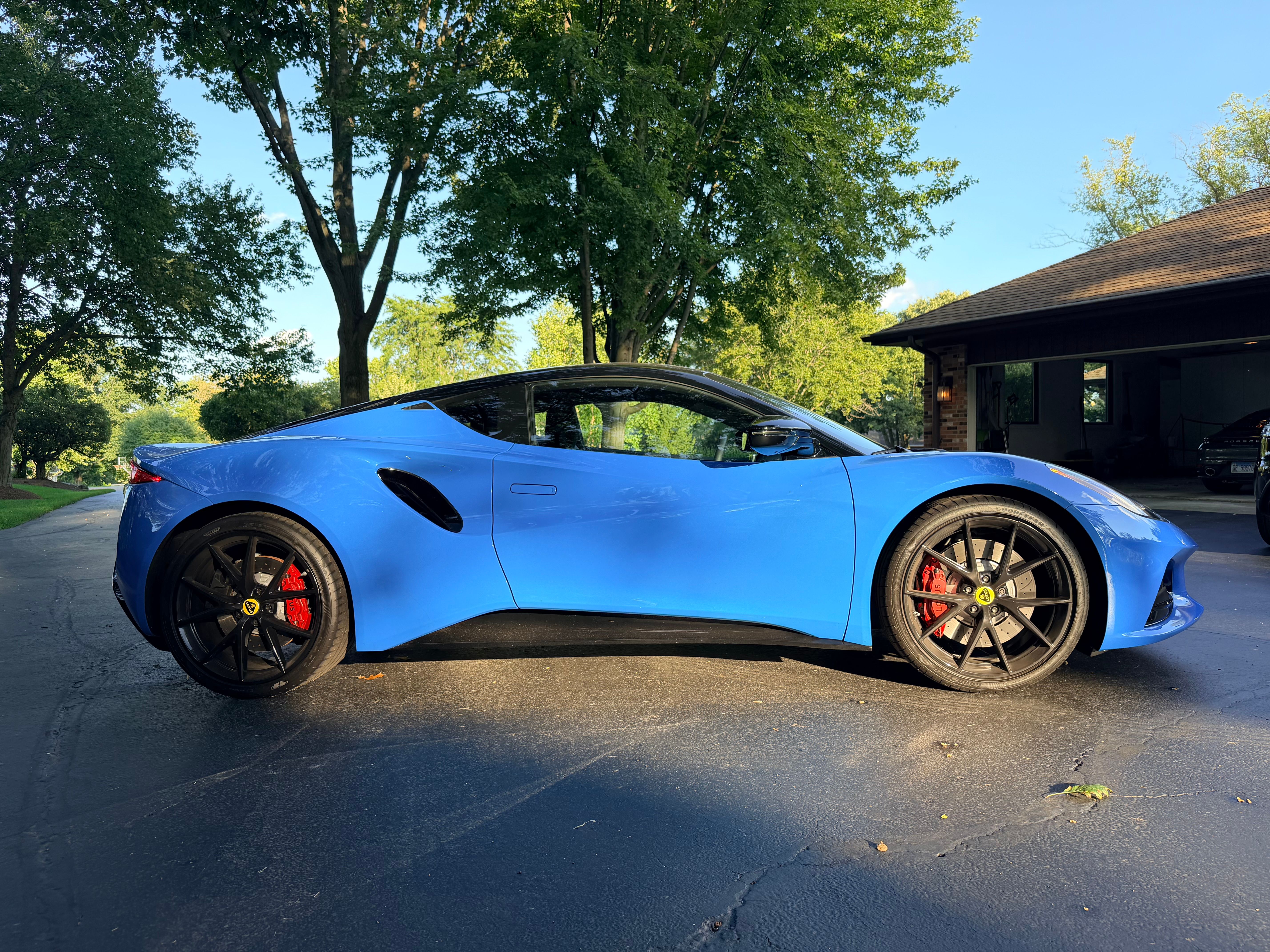 Used 2024 Lotus Emira First Edition RWD image 2
