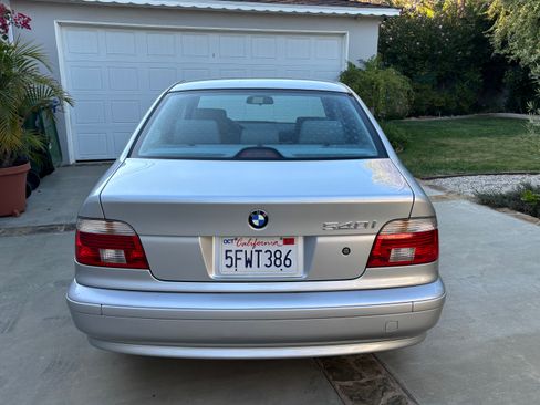 Used 2001 BMW 540i Sedan image 6