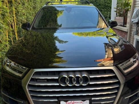 Used 2019 Audi Q7 3.0T Premium w/ Convenience Package AWD/4WD image 2