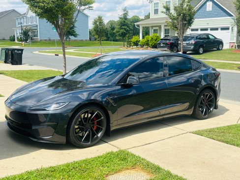 Used 2024 Tesla Model 3 Performance image 1