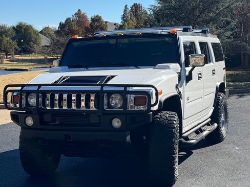 Used 2005 HUMMER H2 w/ Preferred Equipment Group AWD/4WD image 4