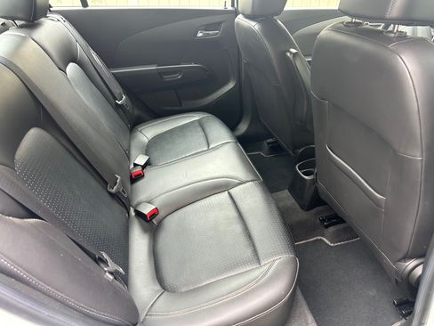 Used 2020 Chevrolet Sonic Premier image 13