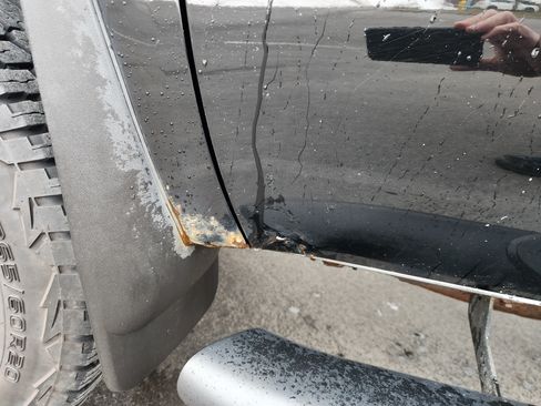 Used 2012 GMC Sierra 2500 Denali w/ Suspension Package, Off-Road image 16