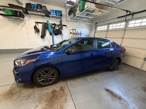 Used 2021 Kia Forte GT-Line w/ GT-Line Premium Package FWD image 5