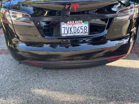 Used 2014 Tesla Model S 60 image 8