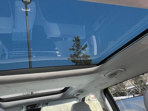 Used 2025 Hyundai Santa Fe Calligraphy image 12