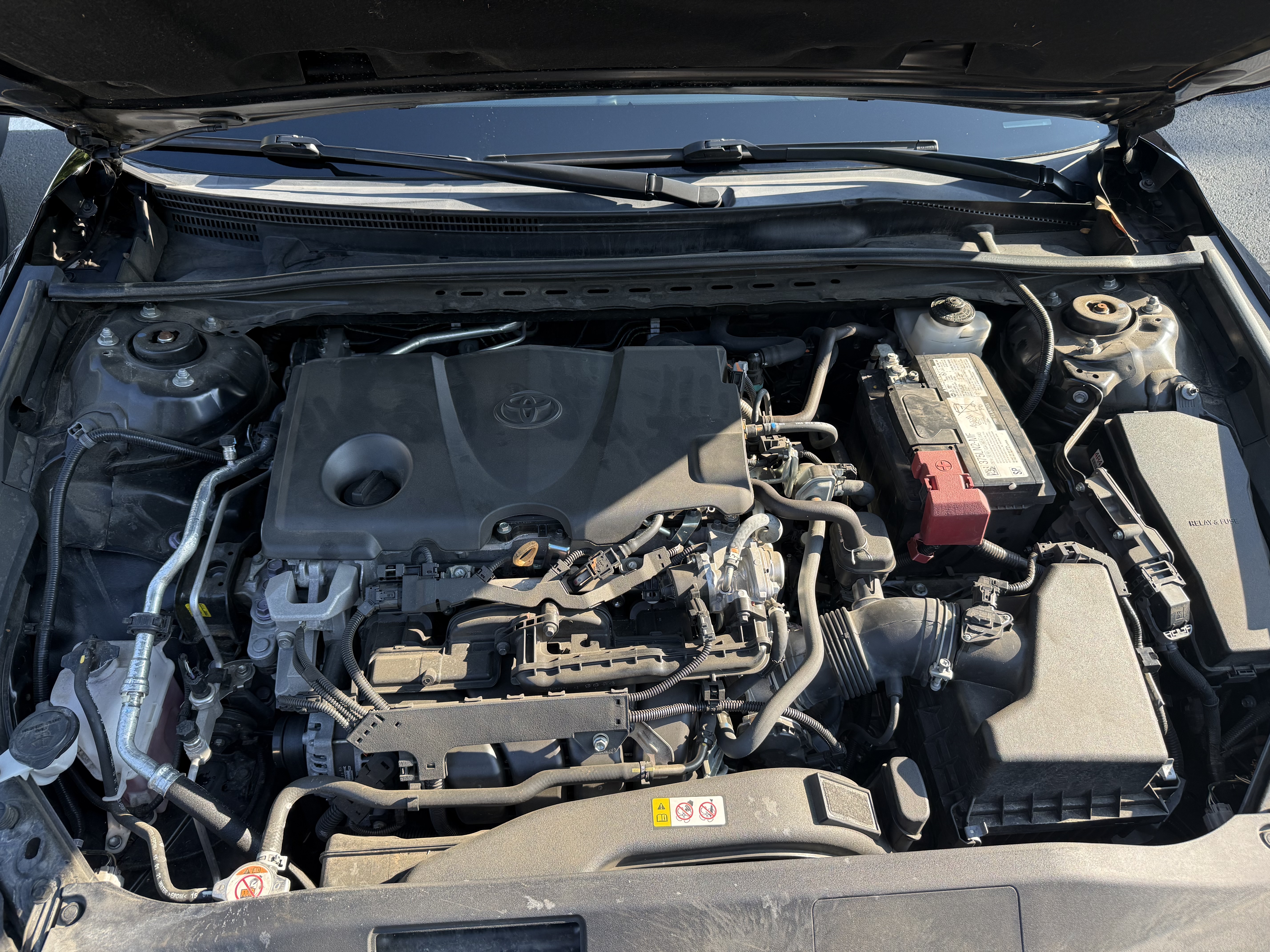 Used 2021 Toyota Camry SE w/ Cold Weather Package FWD image 24