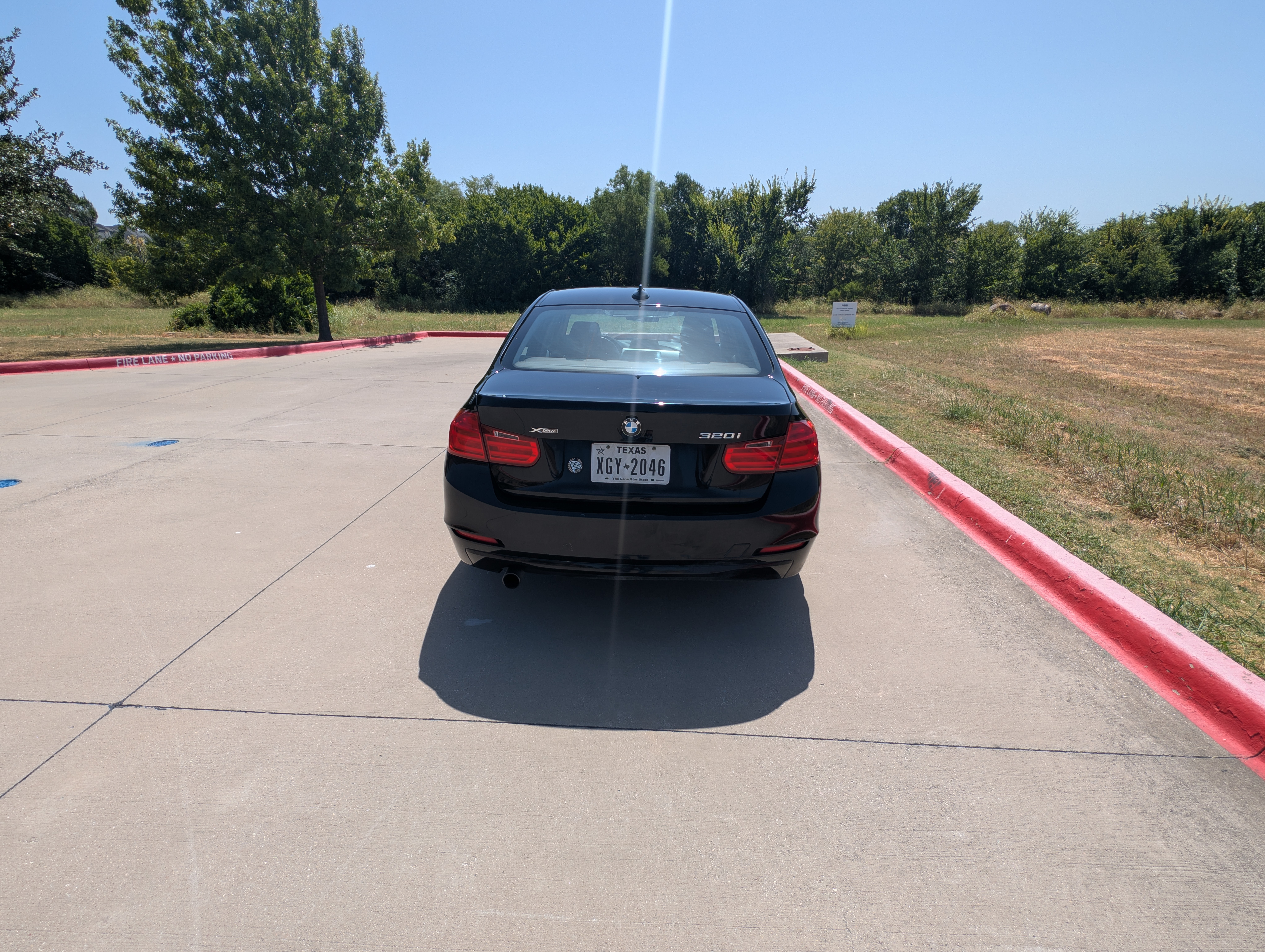 Used 2013 BMW 320i xDrive Sedan AWD/4WD image 12