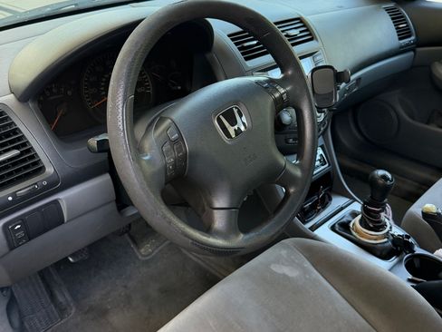 Used 2004 Honda Accord EX image 12