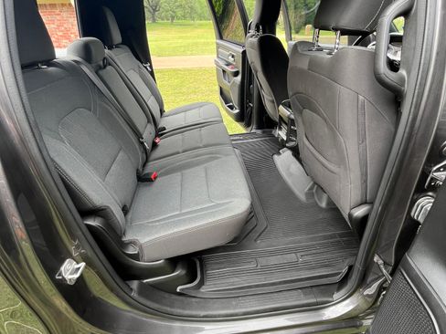 Used 2022 RAM 1500 Big Horn RWD image 15