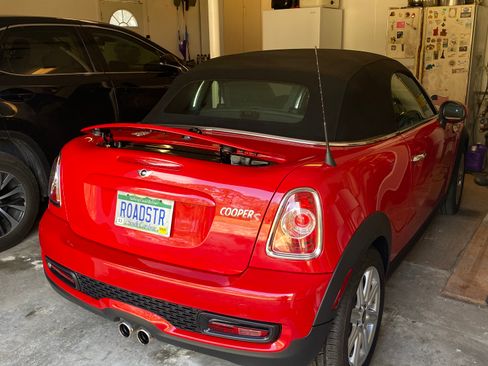 Used 2013 MINI Cooper Roadster S FWD image 10