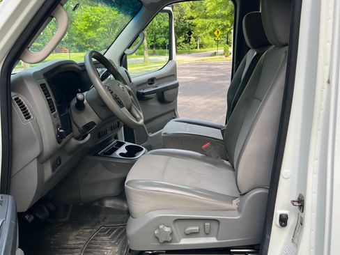 Used 2013 Nissan NV High Roof RWD image 17