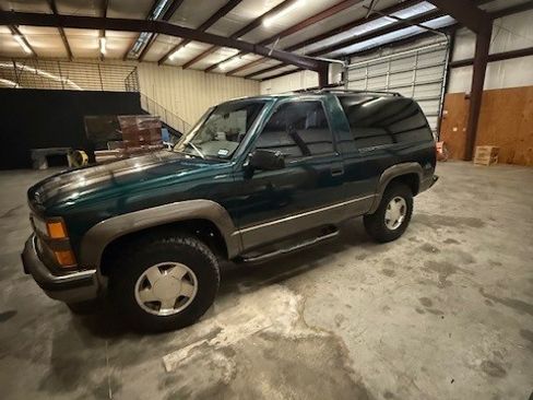 Used 1996 Chevrolet Tahoe Sport Utility 2D image 5