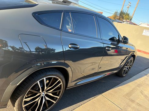 Used 2027 BMW X6 xDrive40i w/ Executive Package AWD/4WD image 8
